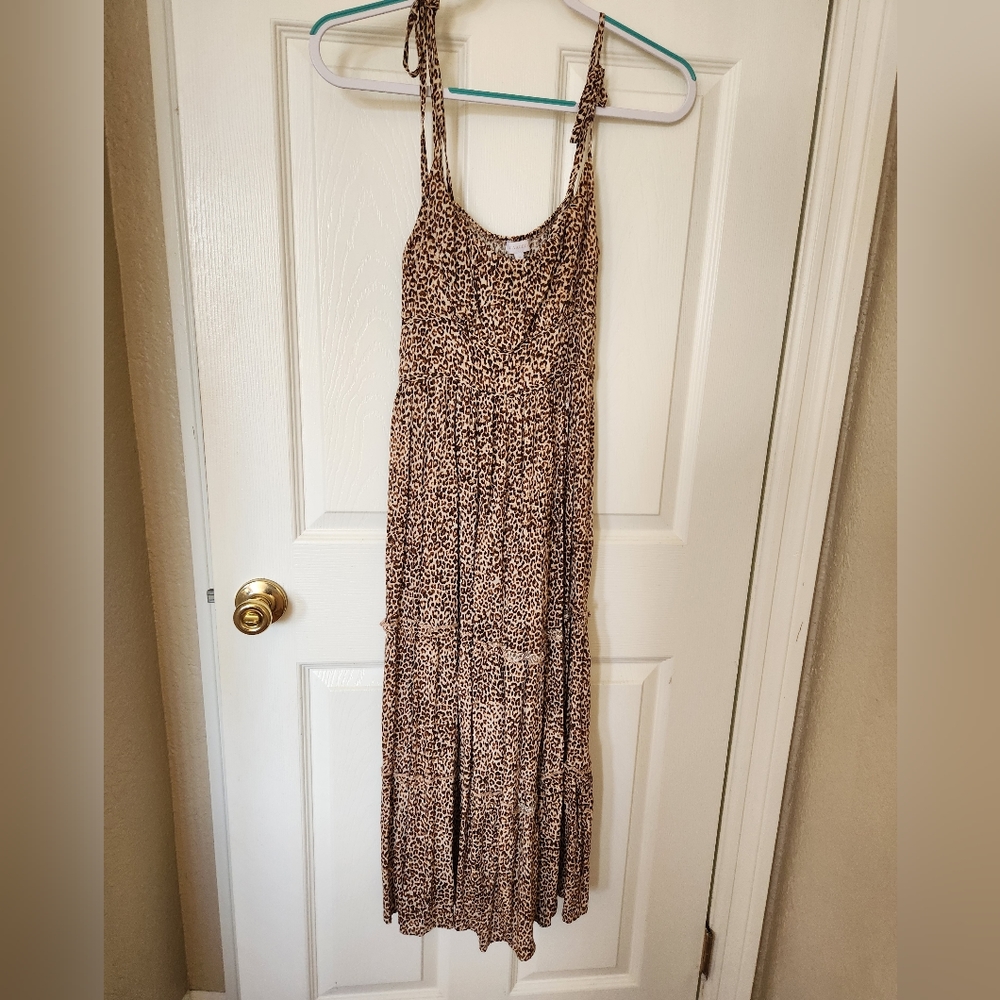 Leopard print maxi dress